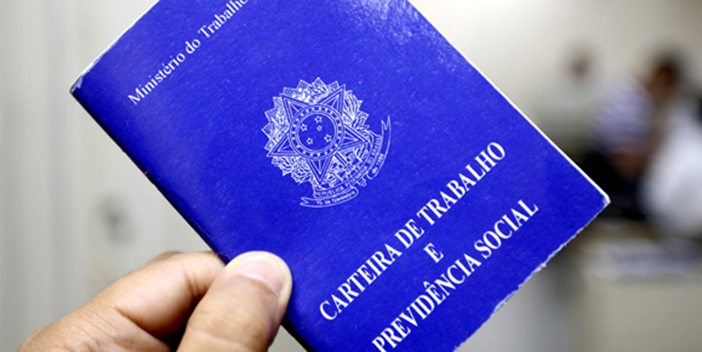 Proposta prevê a recontratação de trabalhador dispensado na pandemia